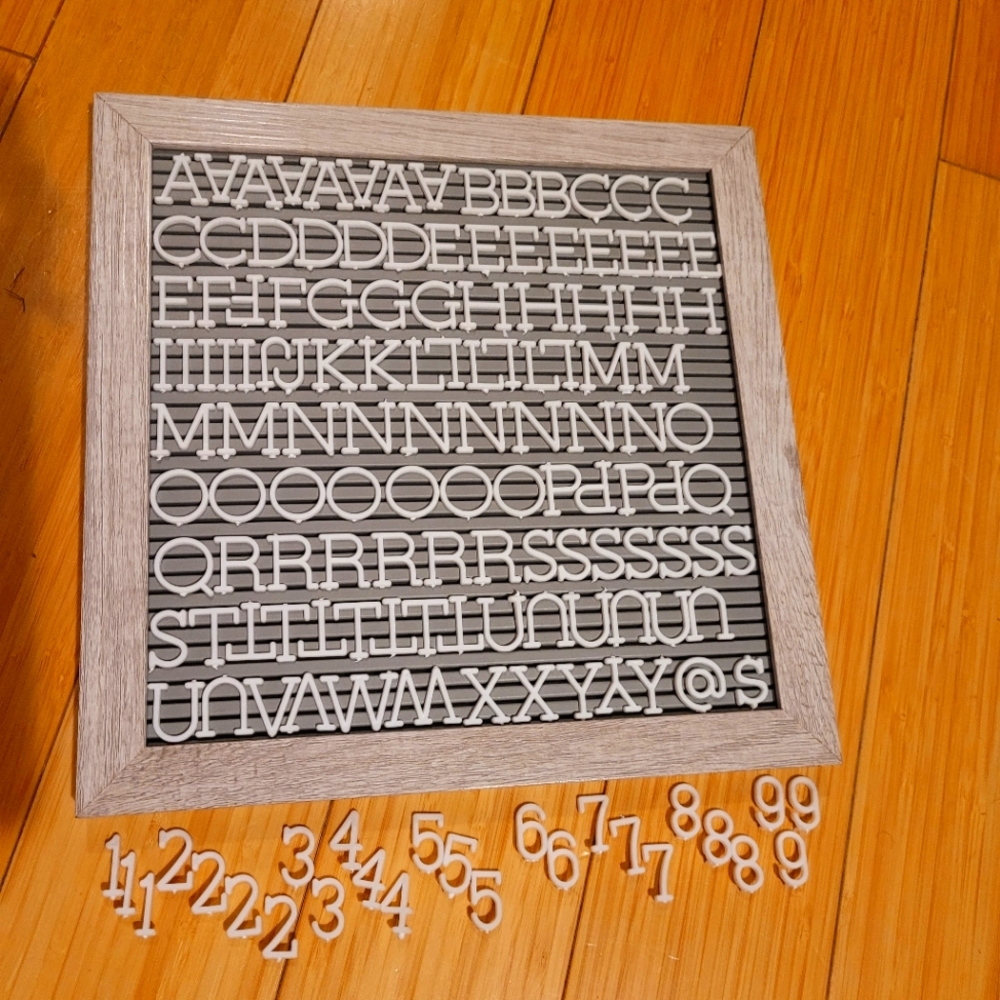 Vynal letter board